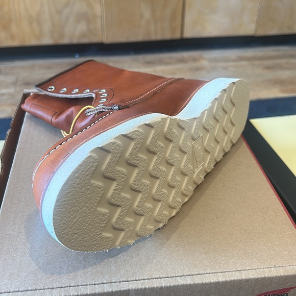 COPY - Red Wing Heritage Boot 877 - Picture 3 of 4